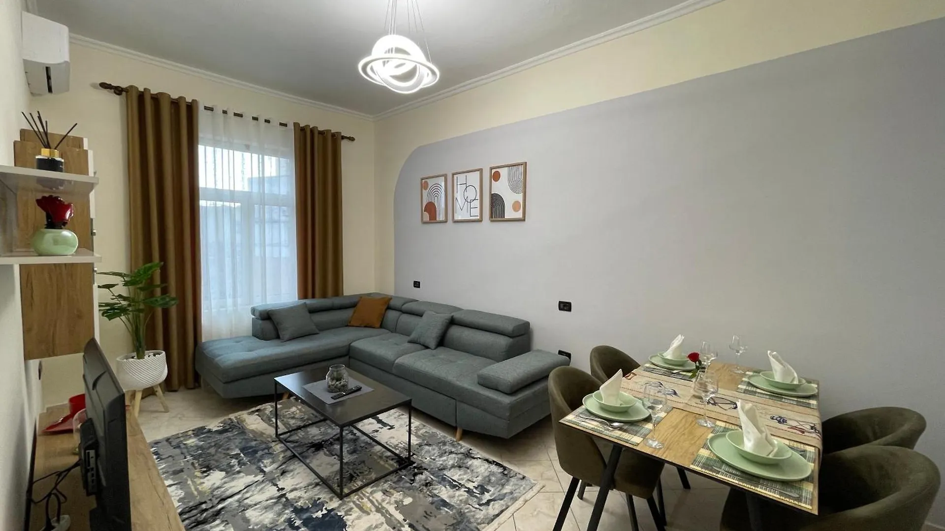 Rene'S Apartments Durrës Albanië